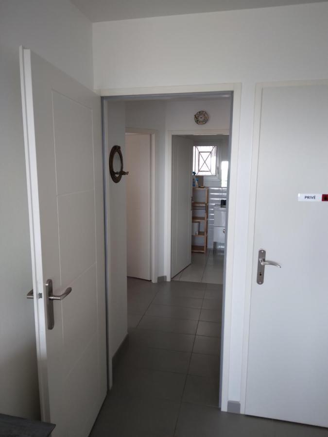 Appartement F3 en bordure de l étang de thau Marseillan  Extérieur photo